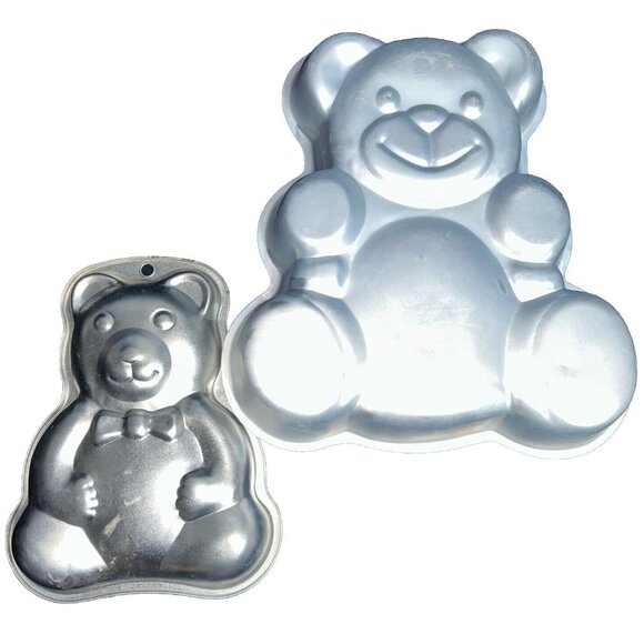 Teddy Bear Cake Pan Set Wilton 1982 Huggable 502-3754 Aluminum Baking Pan Vtg - Picture 1 of 1